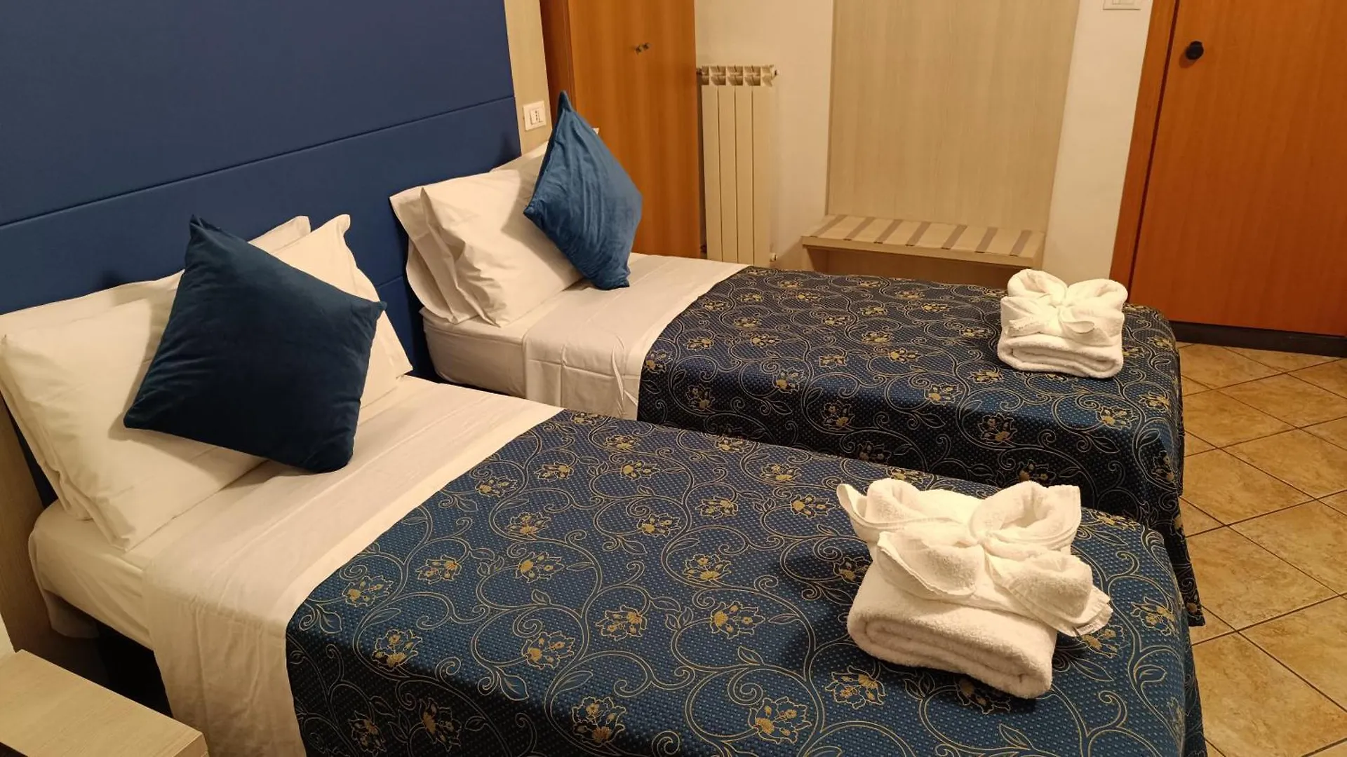 Albergo Marechiaro Roma 2*,